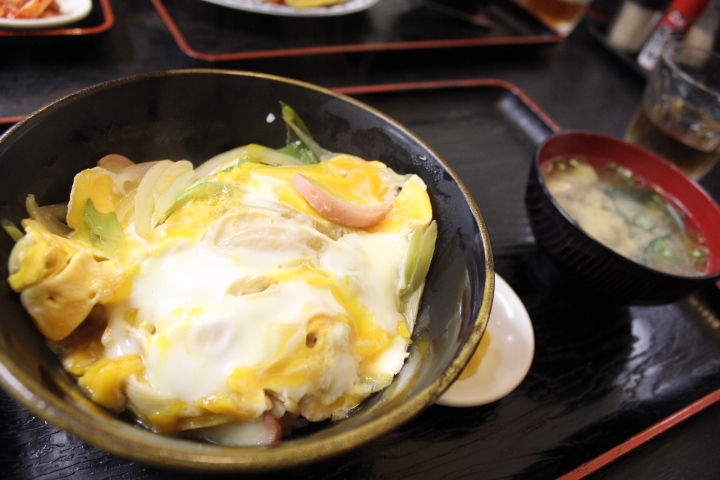 たまご丼